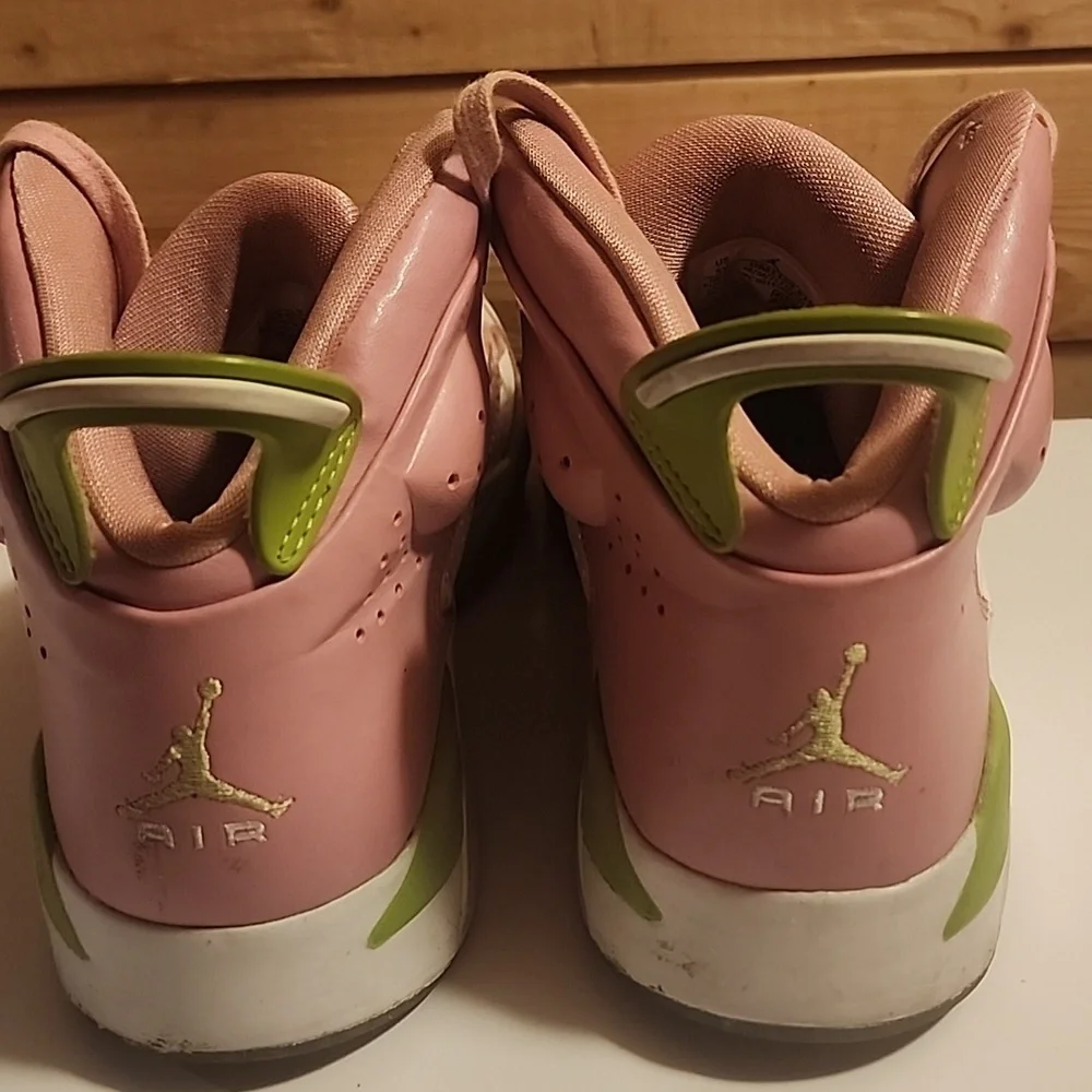 Air Jordan 6-17-23 ELEMENTAL PINK VIVID GREEN DM1159-613 Size 5 Youth